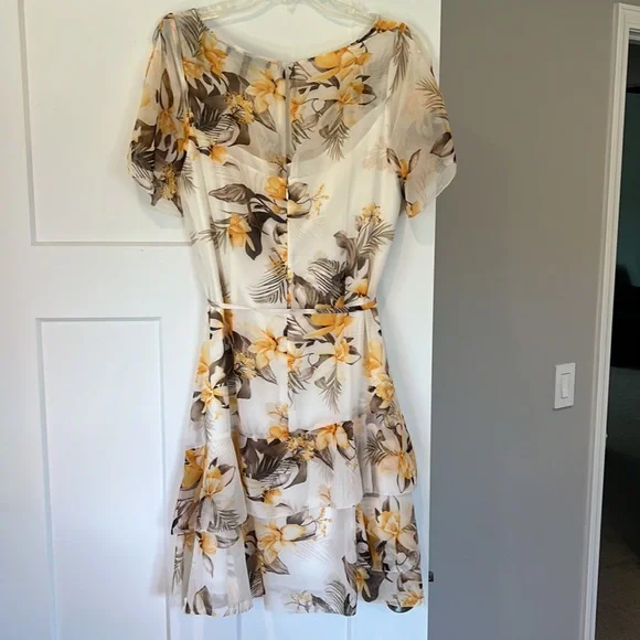 WHBM dress - Picture 4 of 5